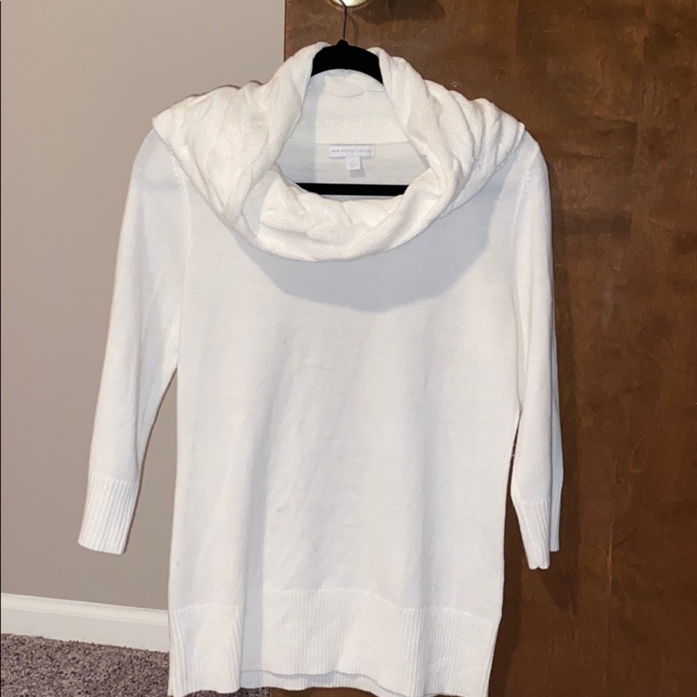 New York & Completed off White Women’s Sweater